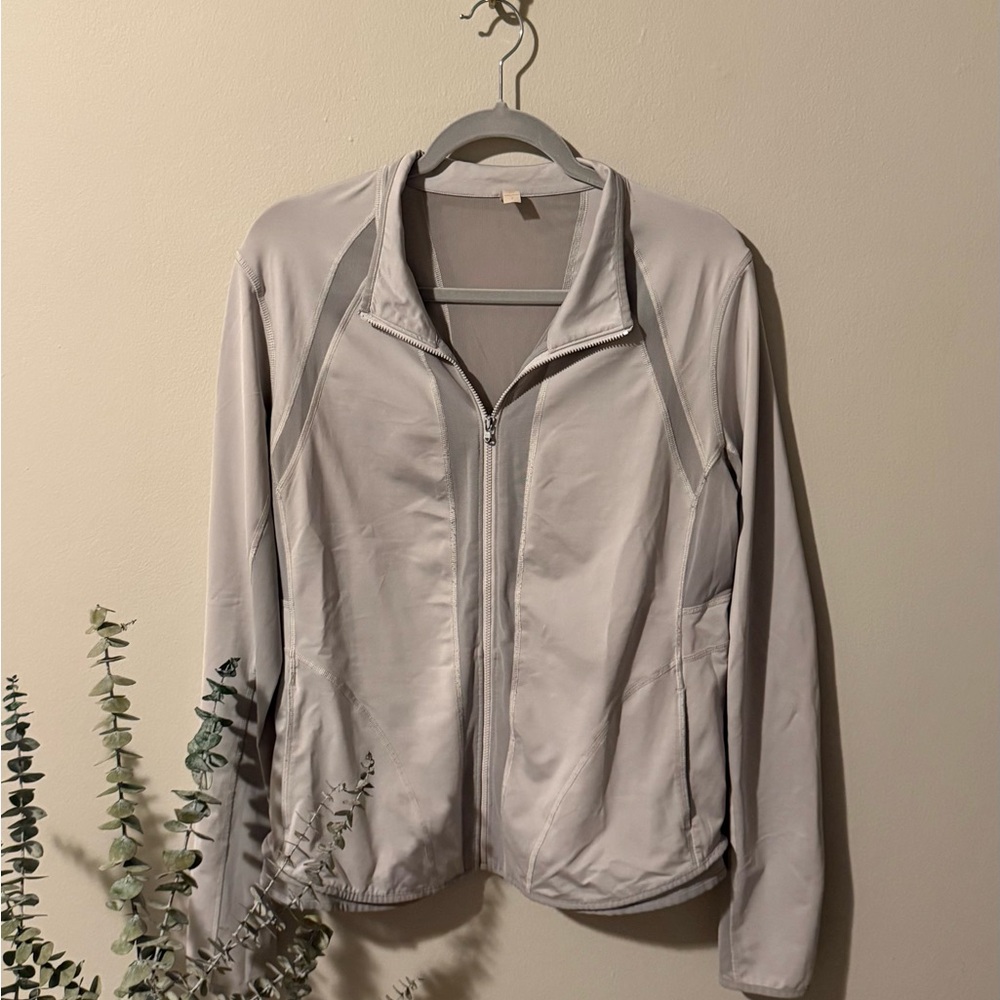 Lucy Women's Light Gray Utility Jacket